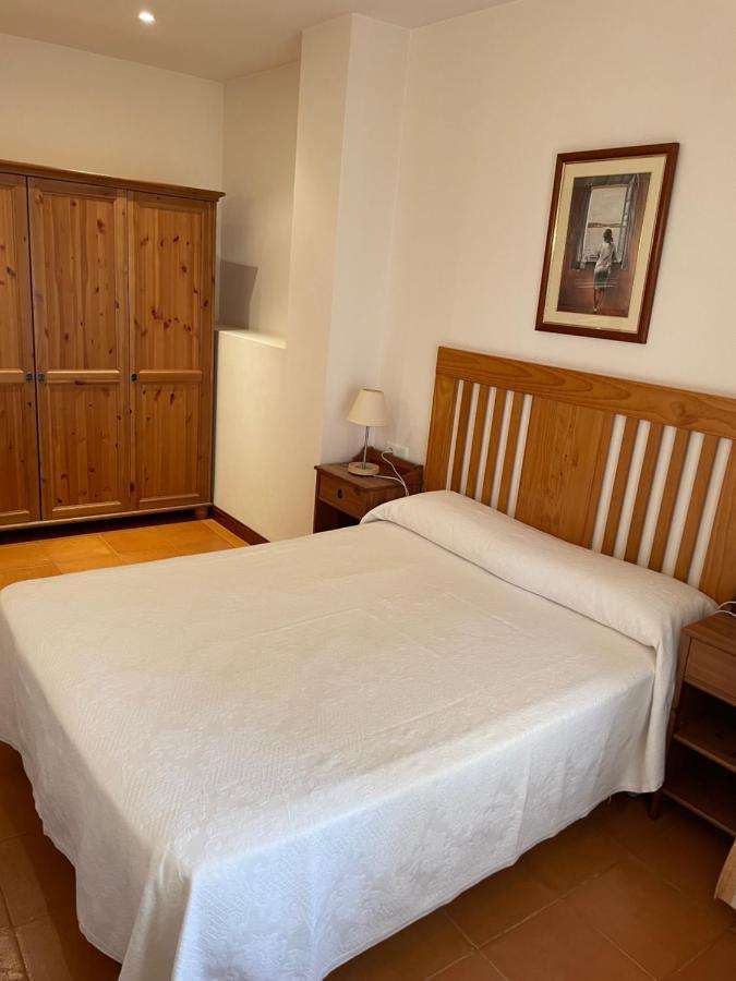 Alojamientos Turisticos Casco Antiguo เกว็งกา ภายนอก รูปภาพ